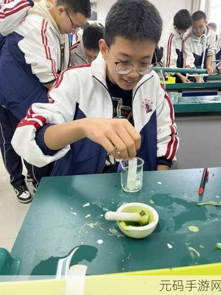 生物老师闵儿用自己给我们讲课,1. 生物课堂的奇妙探索:生命科学的奥秘