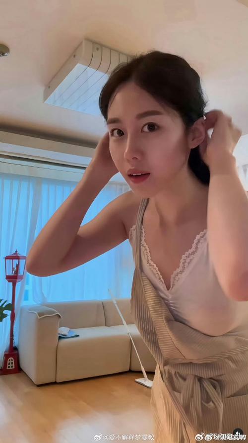 韩国《少妇的滋味》，观众：对禁忌与欲望的深刻探讨